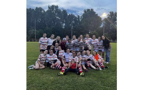EQUIPE FEMININE RCR RUGBY A X